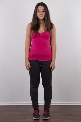 2. Download full pics of model Denisa (22) from czechcasting.com