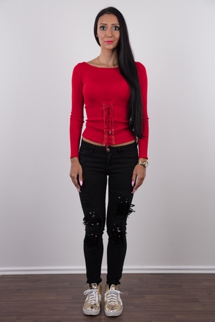 2. Download full pics of model CZECH CASTING - NIKOL (6611) from czechcasting.com