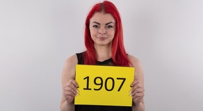 Czech Casting: Nelly (21)