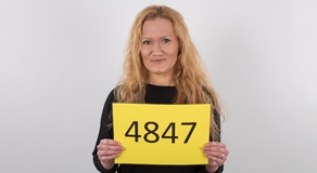 Czech Casting: Viktorie (32)
