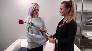 12. Download full pics of Anna (24) from czechcasting.com