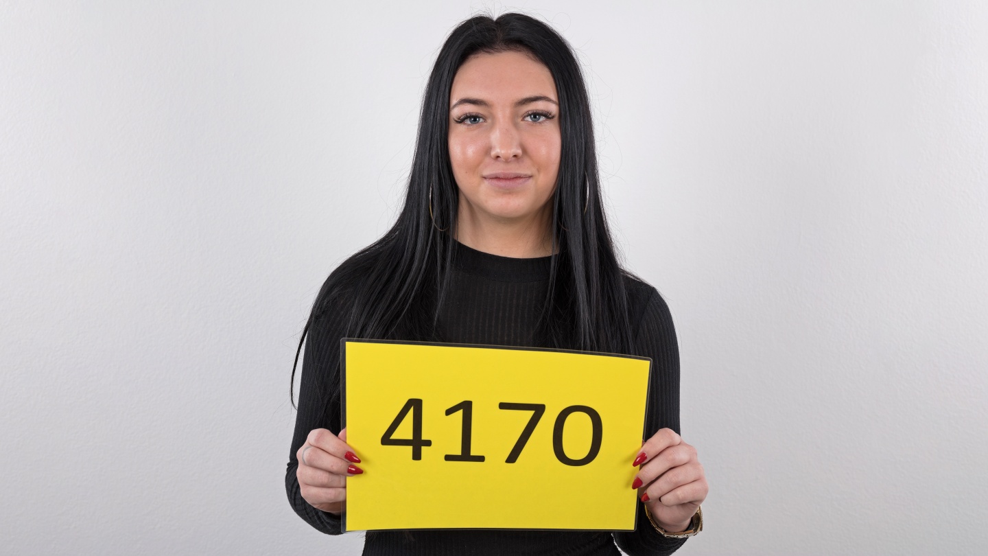 Veronika (21)