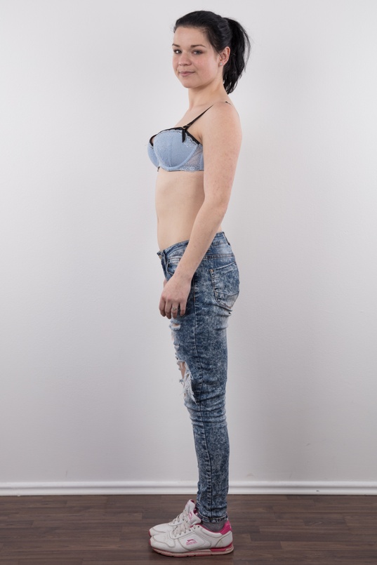 6. Download full pics of Monika (22) & Tomas from czechcasting.com