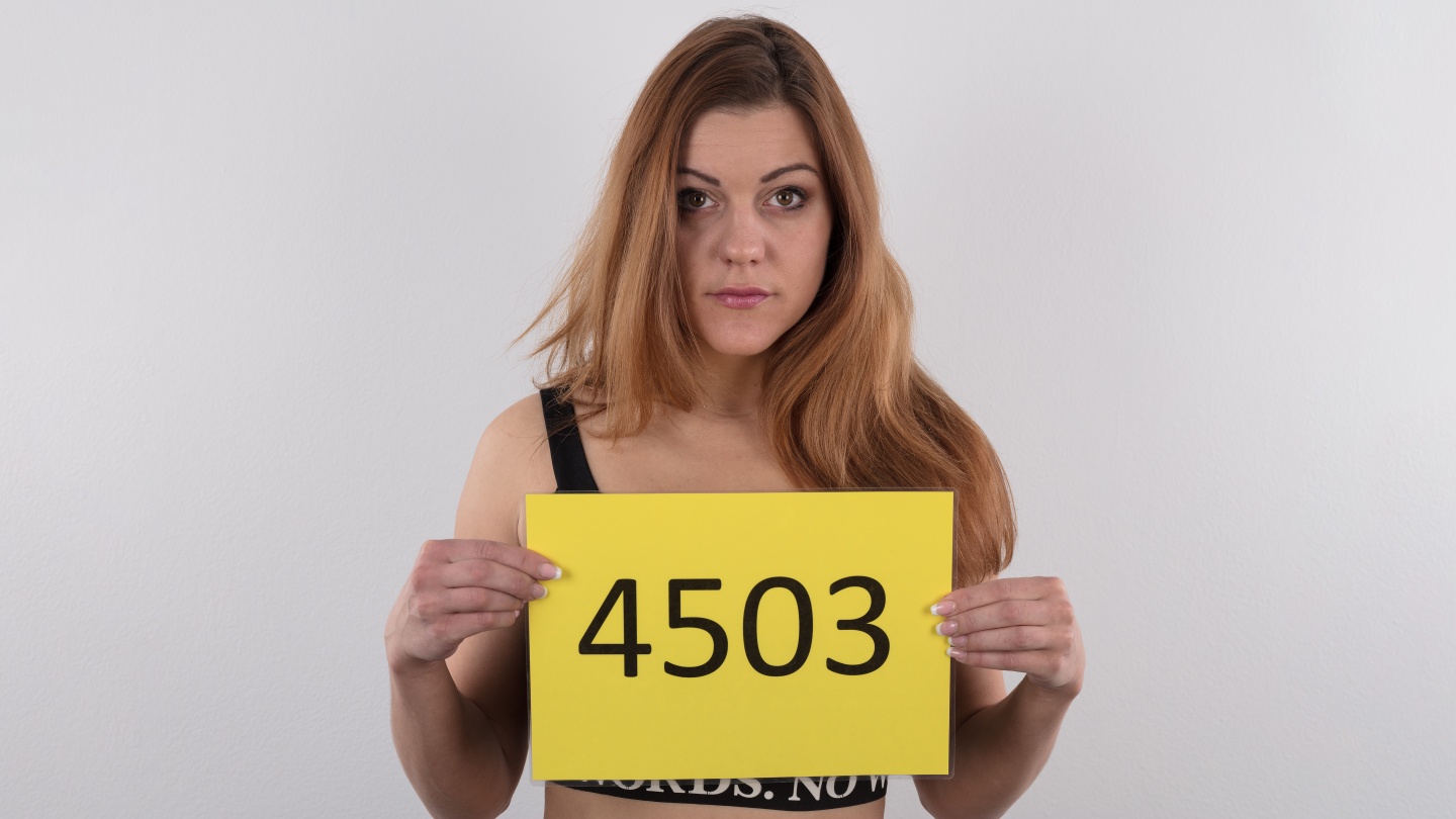 Marie (27)