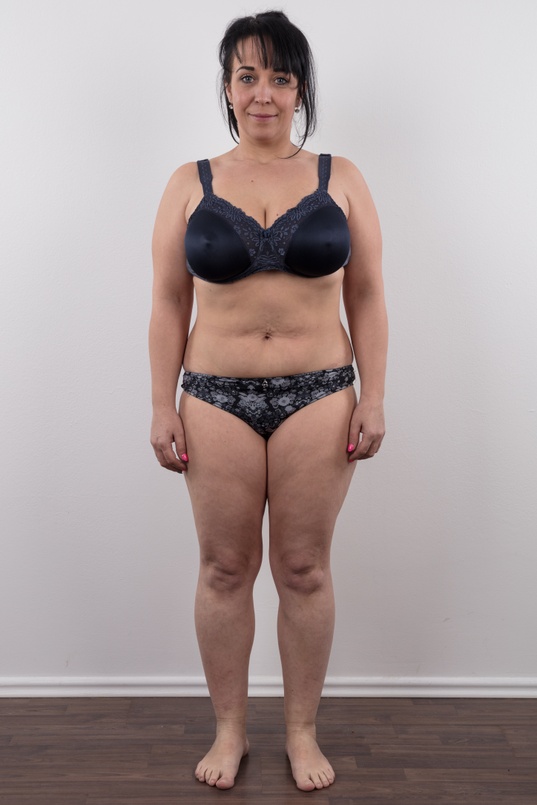 7. Download full pics of Marie (39) & Milan from czechcasting.com