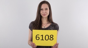Veronika (27)
