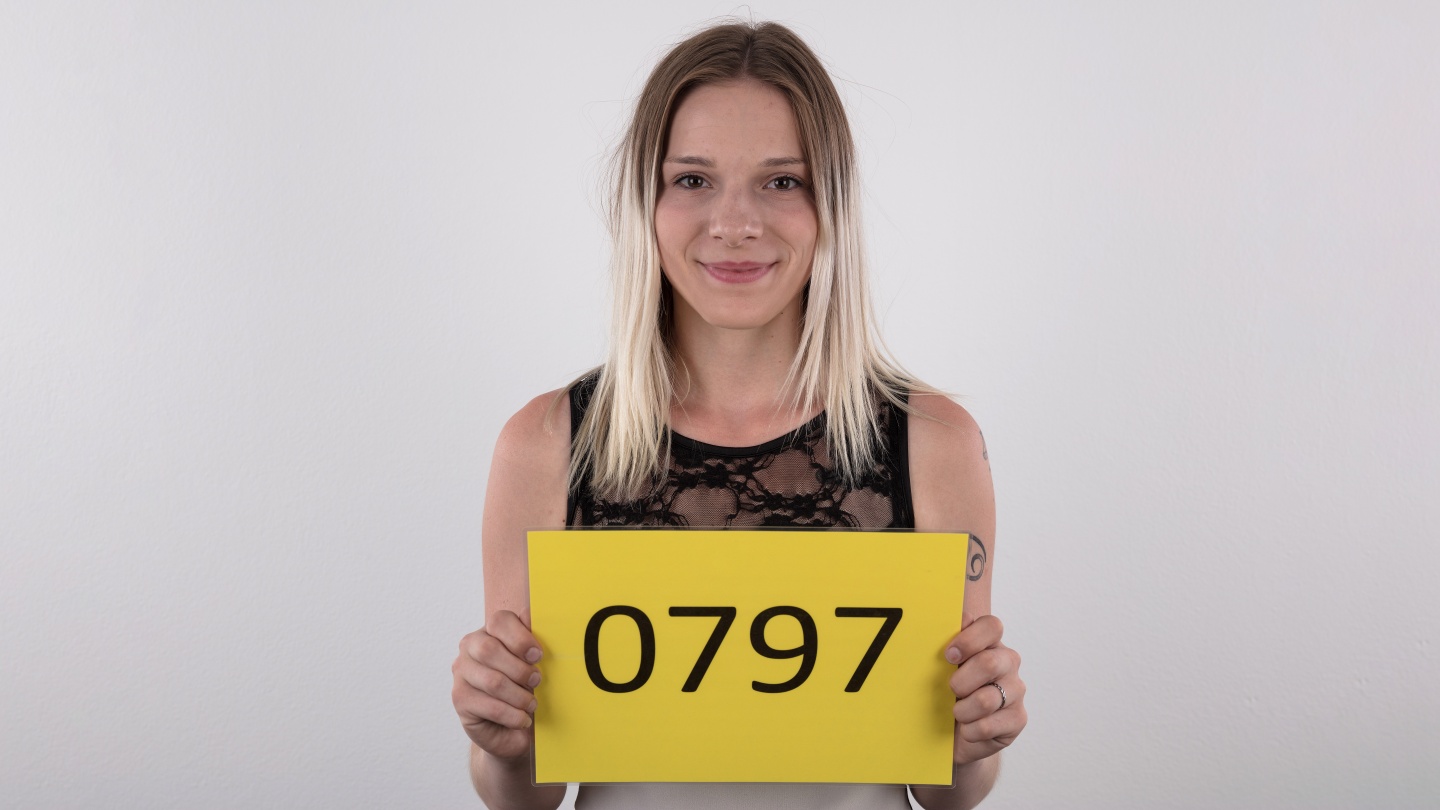 Lucie (18)