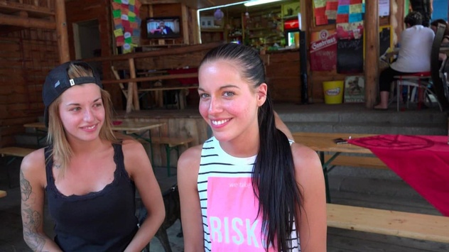 Czech Couples: Kinky twins