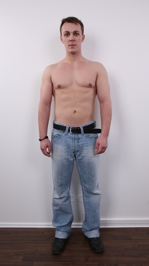 4. Download full pics of Zbynek (23) from czechgaycasting.com