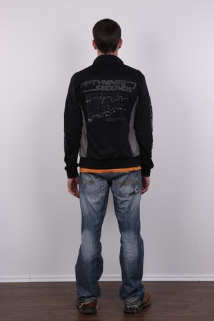 3. Download full pics of model Daniel (24) from czechgaycasting.com
