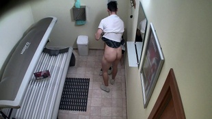 2. Download full pics of Cheeky Twink’s Secret Cam Show from czechgaysolarium.com