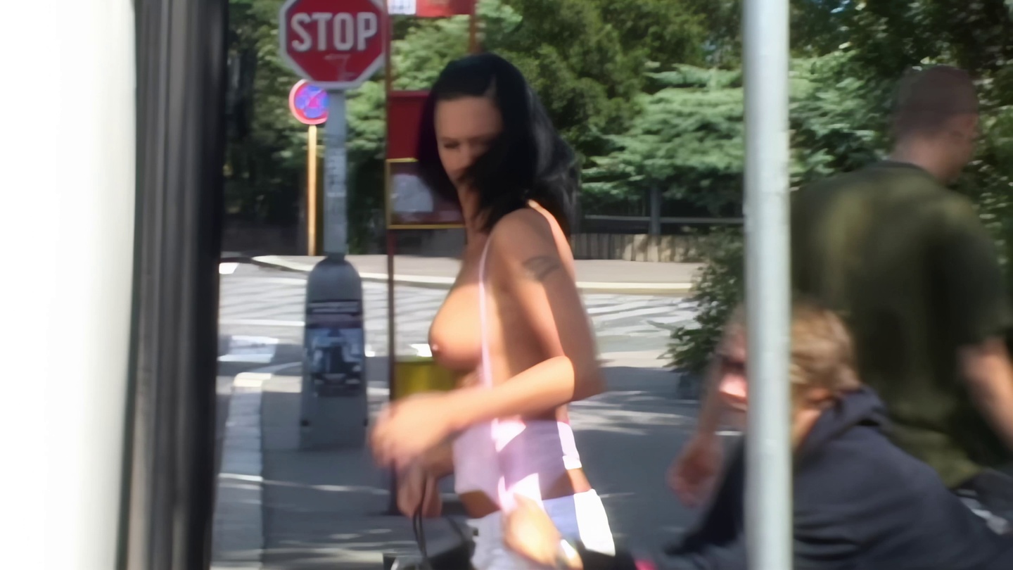 Unexpected Revelation – A Public Show She Didn't Plan