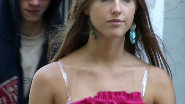 Undressed Pussycat – Her Outfit Didn’t Make It