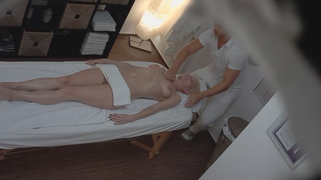 Modelo follada duro en la segunda ronda