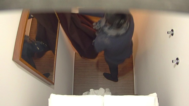 12. Download full pics of Storbarmet asiatisk luder får finger og bliver kneppet foran kameraet from czechmassage.com