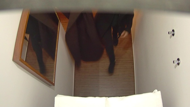 1. Download full pics of Krásná osmnáctka na erotické masáži from czechmassage.com