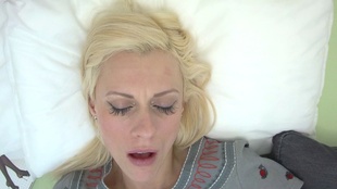 1. Download full pics of 熟女は擦るのが好き from czechorgasm.com