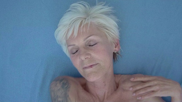 1. Download full pics of Lady in her best age from czechorgasm.com