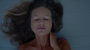 1. Download full pics of 警察的妻子 from czechorgasm.com