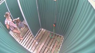 1. Download full pics of Super roztomilá tanečnice from czechpool.com