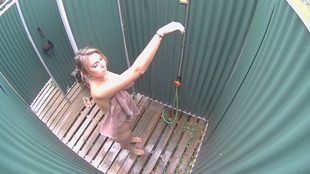 4. Download full pics of Super roztomilá tanečnice from czechpool.com