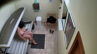 3. Download full pics of MILF With Huge Tits Strips Down in Solarium from czechsolarium.com