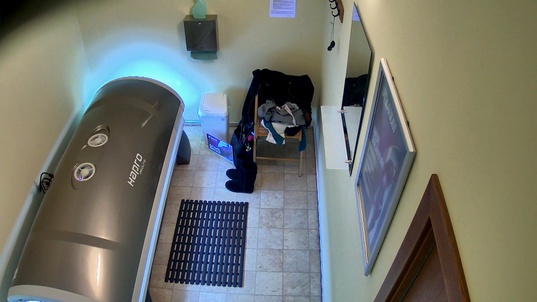 5. Download full pics of Blonde Teases Cameras in Solarium from czechsolarium.com