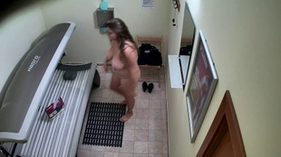 2. Download full pics of Busty Babe's Steamy Solarium Show from czechsolarium.com