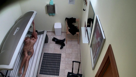 6. Download full pics of Punk Girl’s Edgy Solarium Session from czechsolarium.com