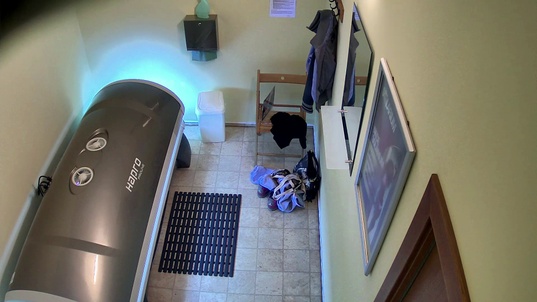 5. Download full pics of Tattooed Girl Rocks the Solarium from czechav.com