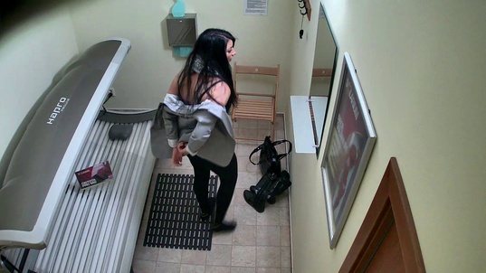 1. Download full pics of Dark-Haired Princess’s Solarium Surprise from czechsolarium.com