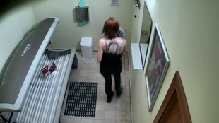 1. Download full pics of Tattooed Redhead Unwittingly Gets Filmed from czechsolarium.com