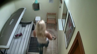 1. Download full pics of Busty MILF's Solarium Show from czechsolarium.com