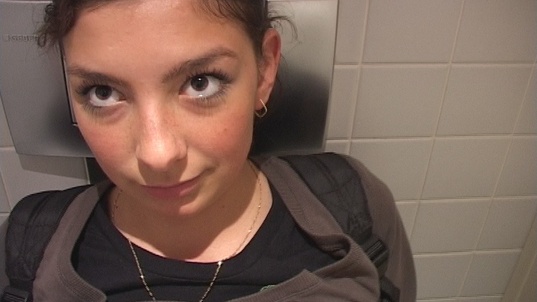 6. Download full pics of Public WC with Julie from czechstreets.com