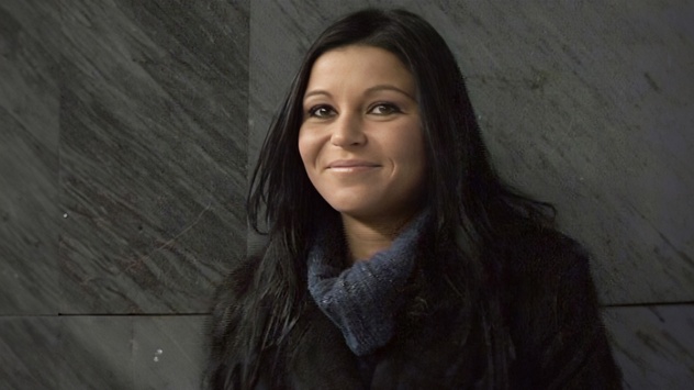 Czech Streets: Busty Kristyna swallows for money