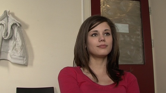 4. Download full pics of Die schönste 18-Jährige der Welt from czechstreets.com