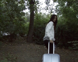 12. Download full pics of Martina spritzt auf den Hauptbahnhof from czechstreets.com