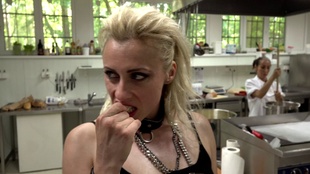 4. Download full pics of Sarahs Hellish Kitchen from dirtysarah.com