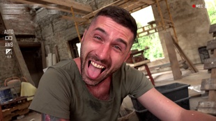 3. Download full pics of Anything for Cash from extremestreets.com