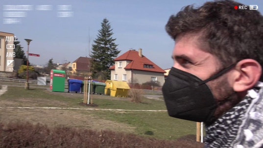 1. Download full pics of 自私的妓女 from goperv.com