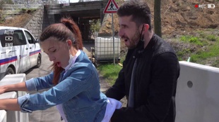 6. Download full pics of Hot pepper in ass 10k USD challenge from extremestreets.com