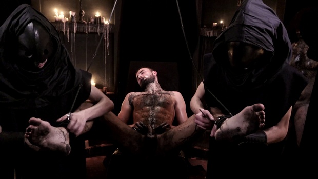 5. Download full pics of Black mass (Gay Edition) from gayhorrorporn.com