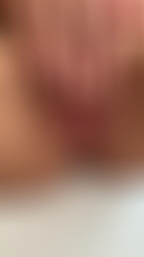 5. Download full pics of Eveline Dellai's live fuck on Glamino.com from glaminogirls.com