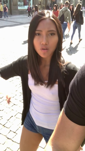 3. Download full pics of May Thai kam nach Prag, um gefickt zu werden from glaminogirls.com