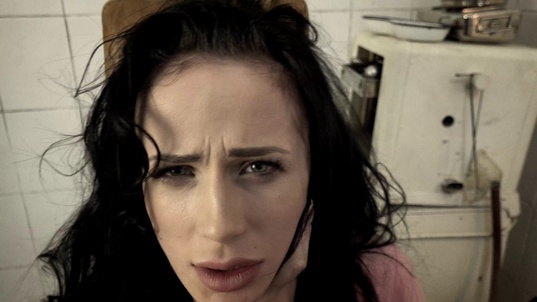 4. Download full pics of Dentist from horrorporn.com