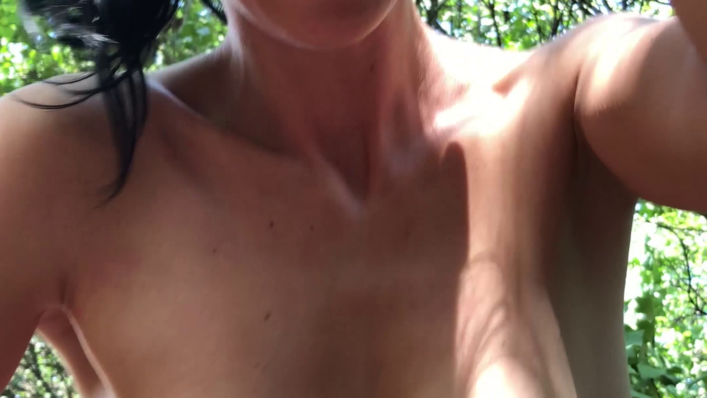 Frisbee Leads to Wet and Messy Fuckathon