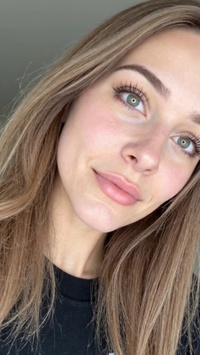 Live Flirt: Dani (27)