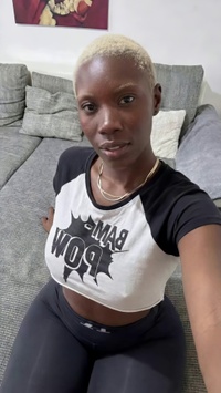 Live Flirt: Zara (32)