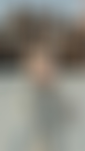 3. Download full pics of Elin (26) from liveflirt.com