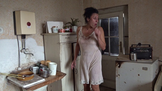 1. Download full pics of Hlavní výhra: dcera from perversefamily.com